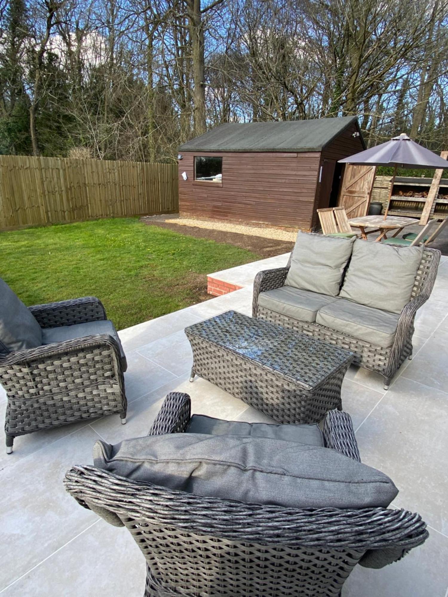 Villa Peaceful Woodland Retreat Near Clifton, Bristol Exterior foto
